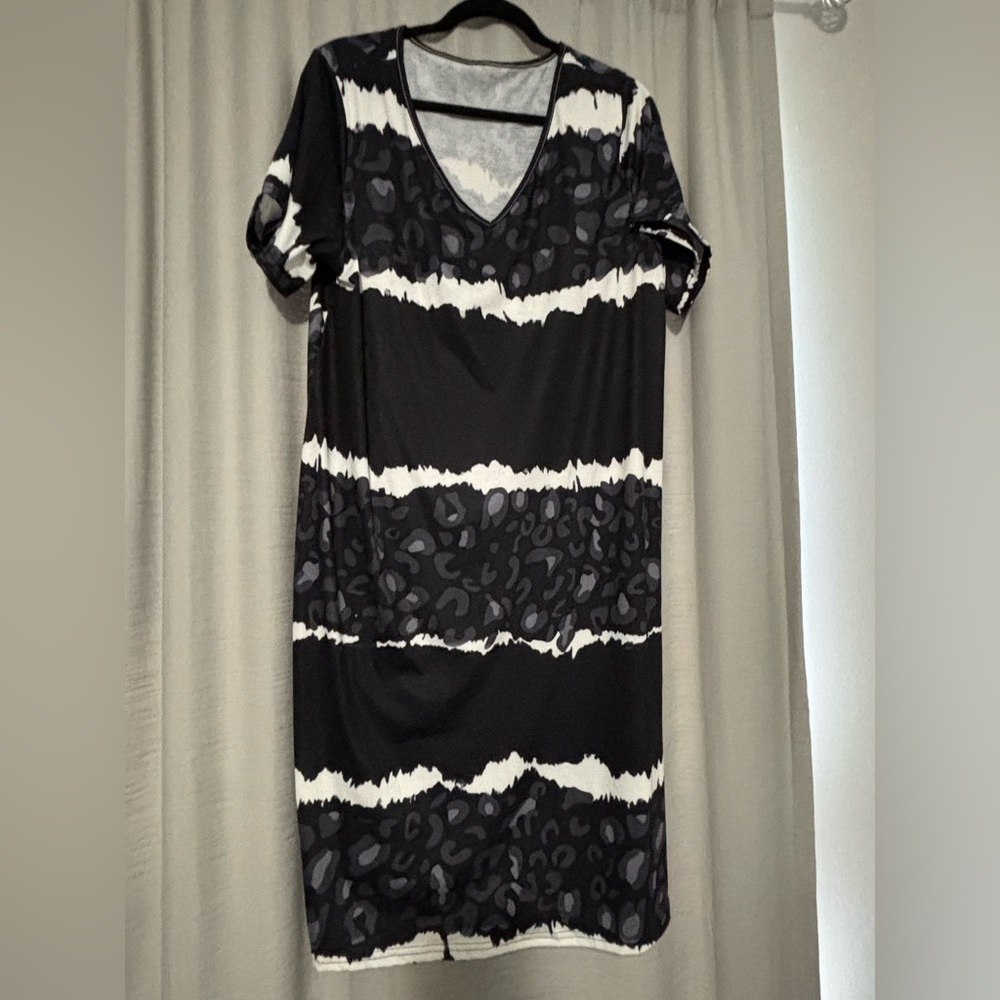 Black and White Patterned Dress